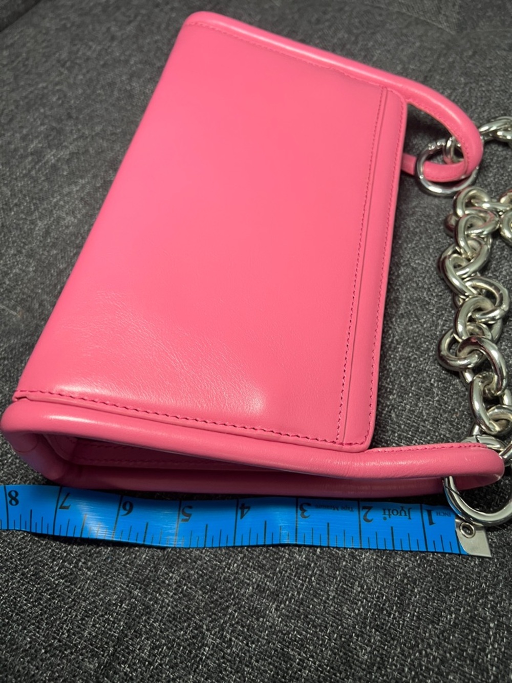 Behno Hot Pink Leather Shoulder Bag with Silver Chain - Picture 9 of 11